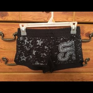 Graphic little black shorts w/ adjustable string